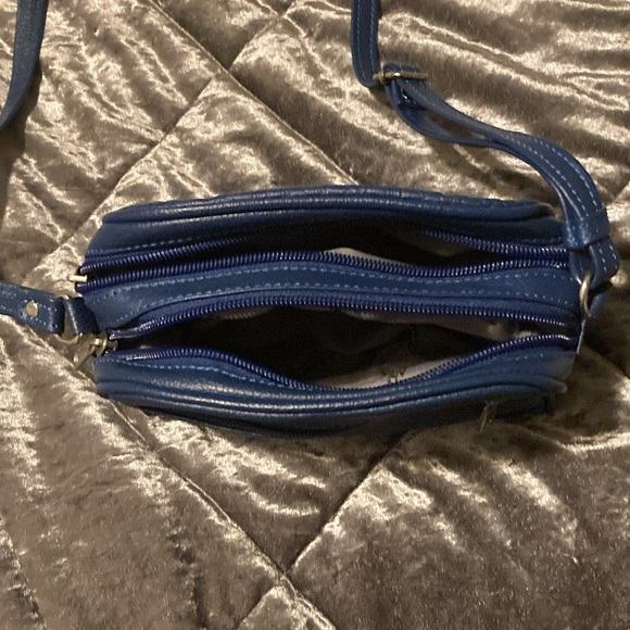 Blue multi pocket bag - Picture 4 of 4
